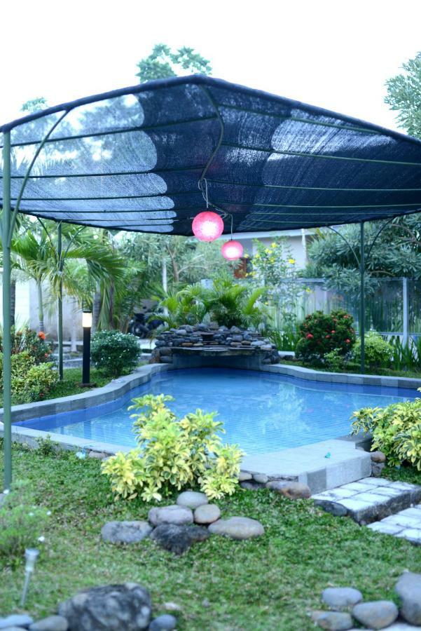 Reddoorz Syariah Plus Near Banyuwangi Airport Banyuwangi (East Java) Exterior foto
