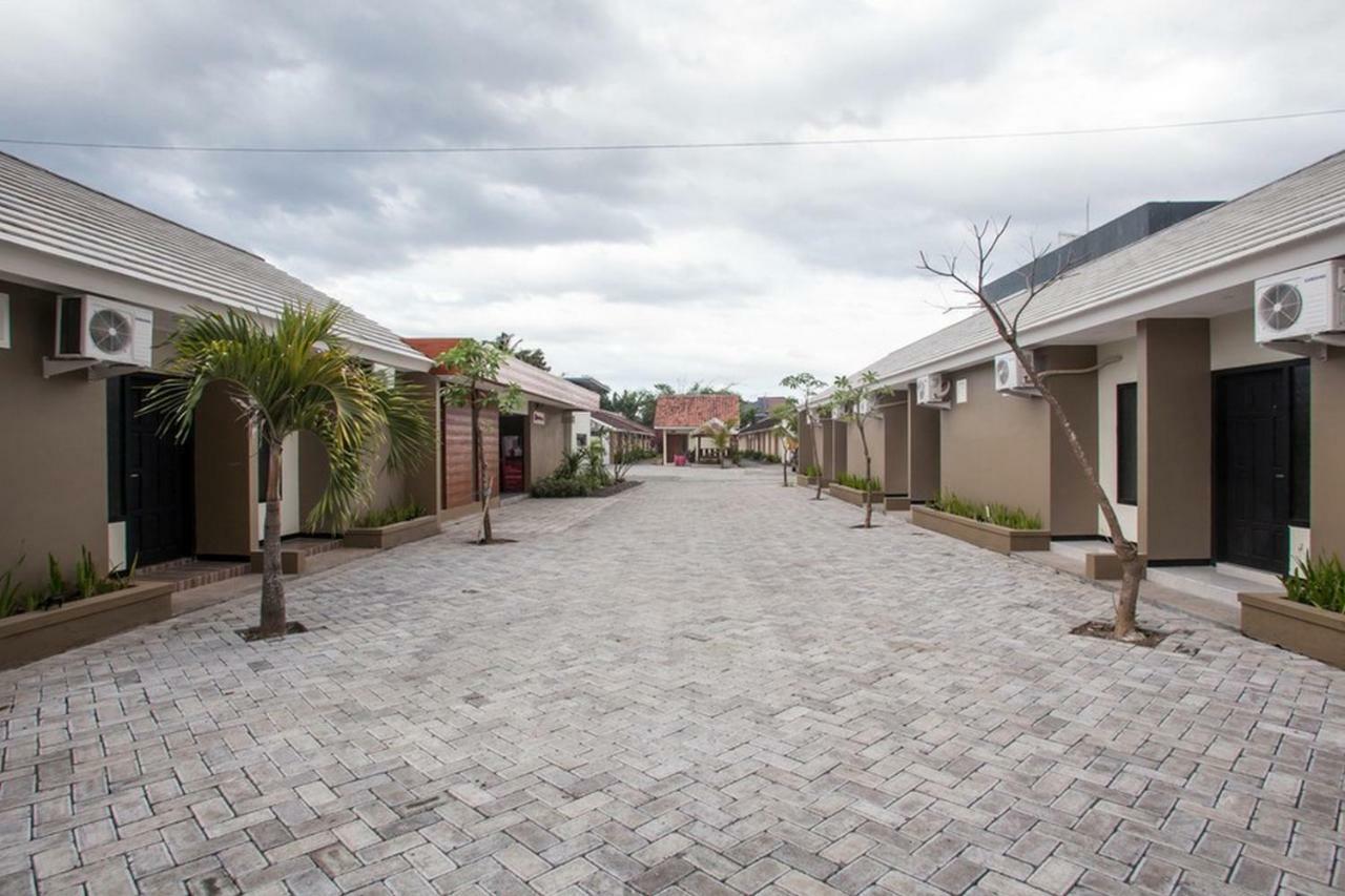 Reddoorz Syariah Plus Near Banyuwangi Airport Banyuwangi (East Java) Exterior foto